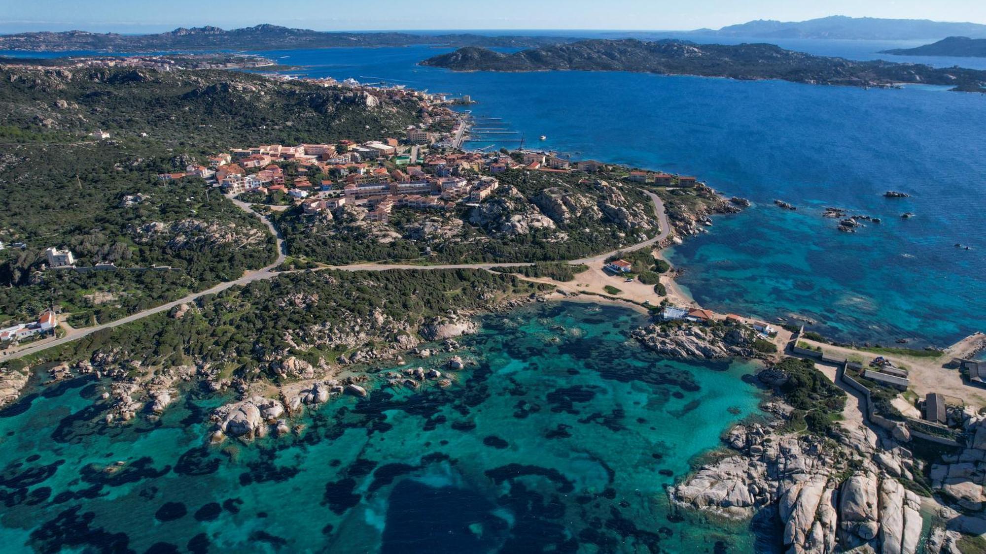 Villa A Punta Tegge Il Mare La Spiaggia Il Tramonto La Maddalena  Exterior foto